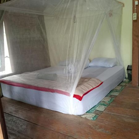 Bukit Lawang Landak River Guest House Bagian luar foto