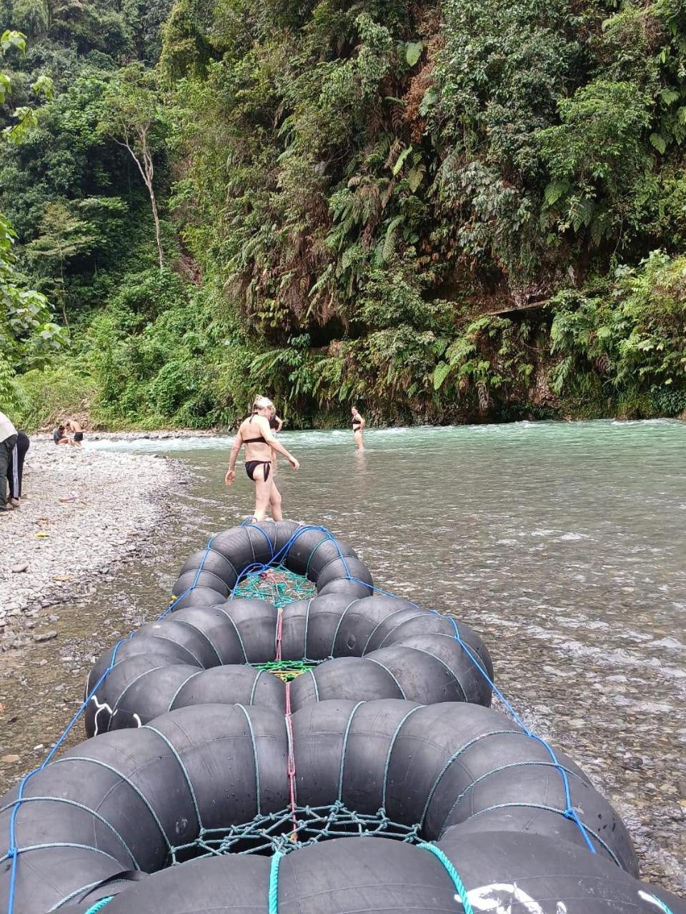 Bukit Lawang Landak River Guest House Bagian luar foto