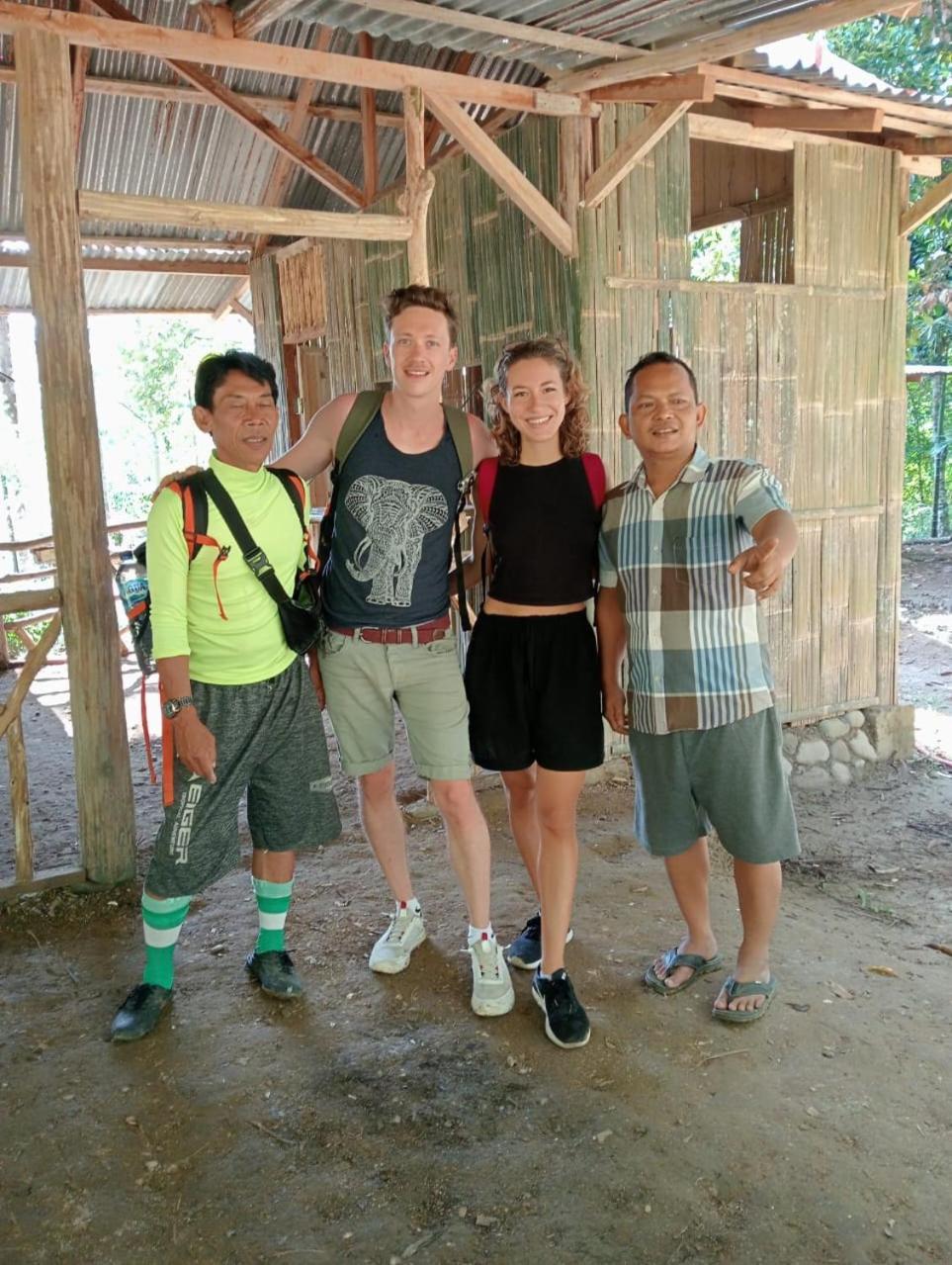 Bukit Lawang Landak River Guest House Bagian luar foto
