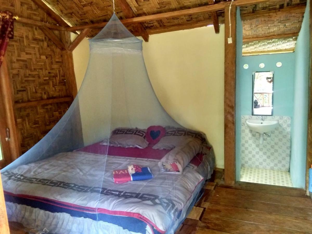 Bukit Lawang Landak River Guest House Bagian luar foto